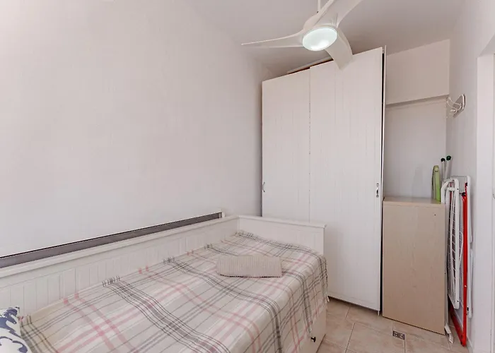 In El Paso Daire Arona (Tenerife)